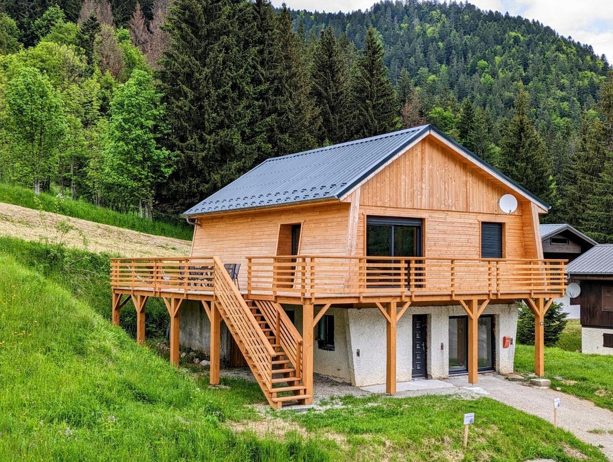 Chalet Le Lys Martagon Saint-Pierre-d'Entremont  ภายนอก รูปภาพ