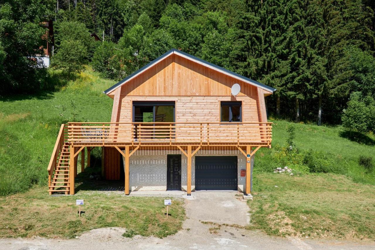 Chalet Le Lys Martagon Saint-Pierre-d'Entremont  ภายนอก รูปภาพ