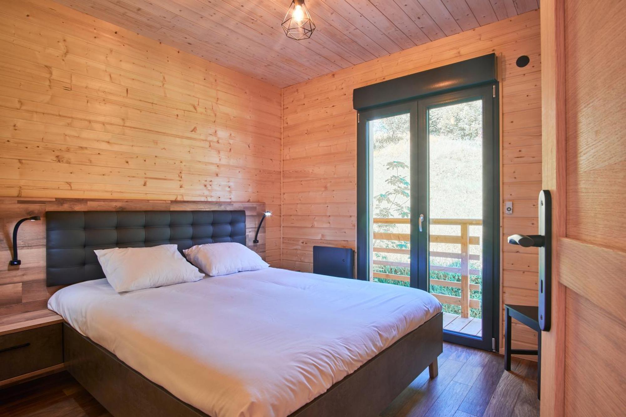 Chalet Le Lys Martagon Saint-Pierre-d'Entremont  ภายนอก รูปภาพ